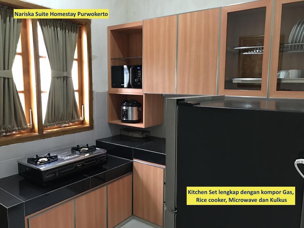 Nariska Suite Homestay Пурвокерто Екстериор снимка